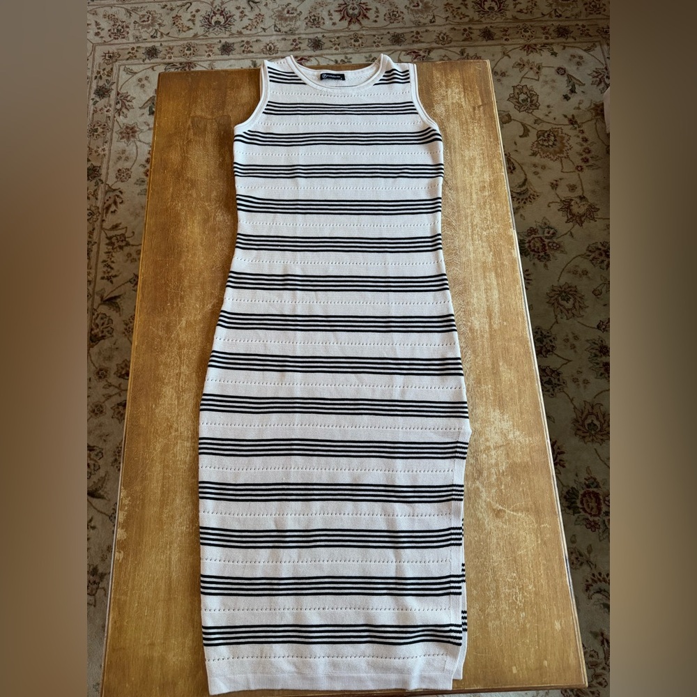 Summer knit dress